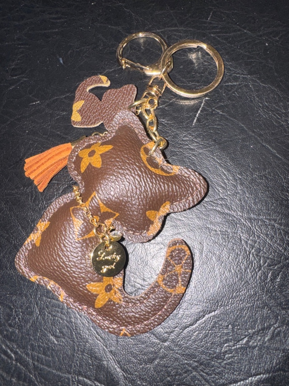 Keychain Designer-Style Brown Cat Keychain with Gold Hardware, FASHION, New (SS) - Picture 2 of 5